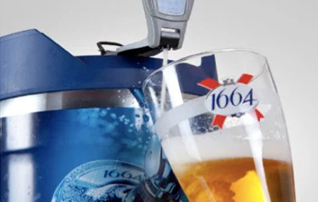 1664, nous propose un fût pompe à bière